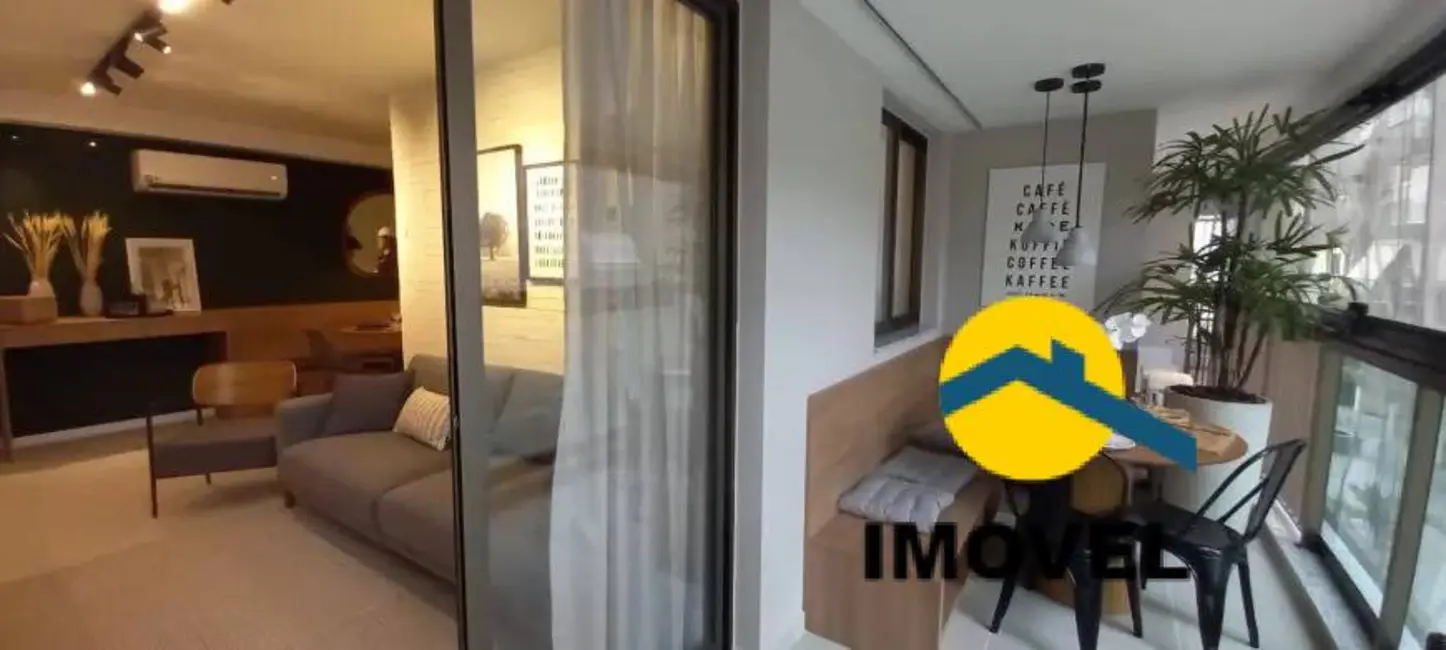 Apartamento com 2 quartos à venda, 72m2 em Icaraí, Niteroi - RJ - imagem 5 Foto 5 de Apartamento com 2 quartos à venda, 72m2 em Icaraí, Niteroi - RJ