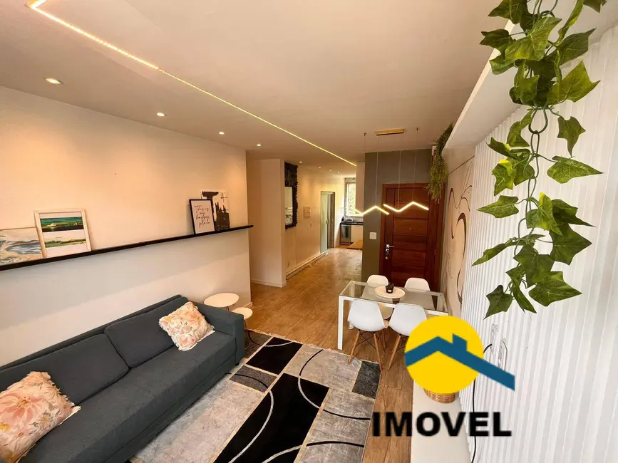 Foto 4 de Apartamento com 3 quartos à venda, 65m2 em Santa Rosa, Niteroi - RJ