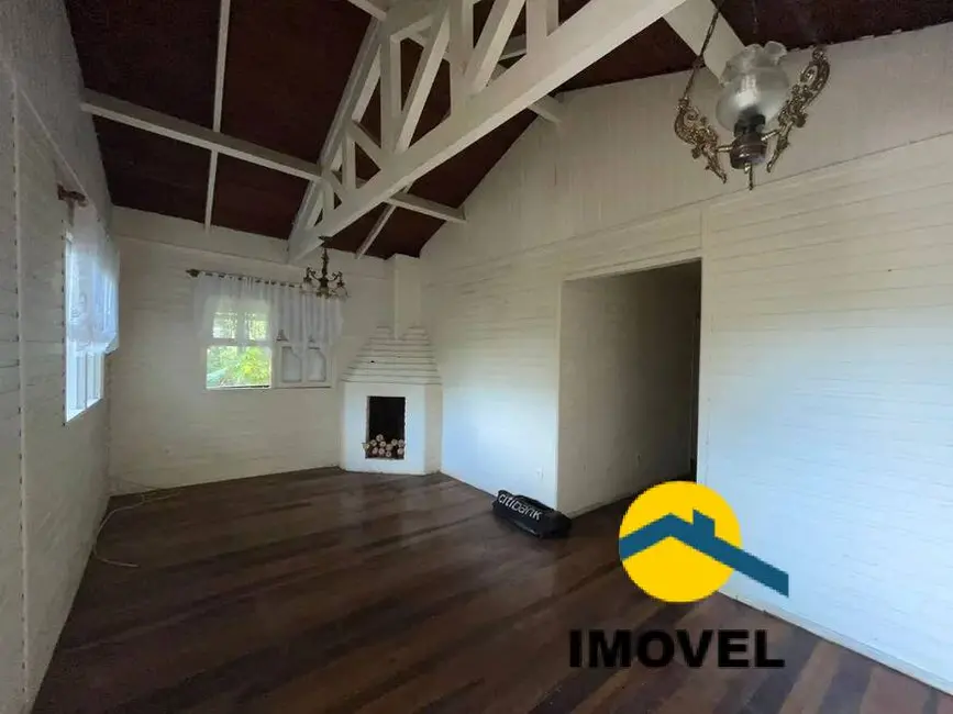 Foto 3 de Casa de Condomínio com 2 quartos à venda, 150m2 em Itaipu, Niteroi - RJ