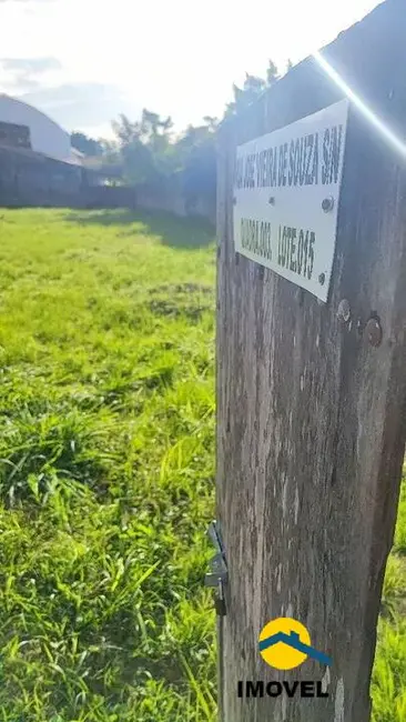 Foto 2 de Terreno / Lote à venda, 540m2 em Itaipu, Niteroi - RJ