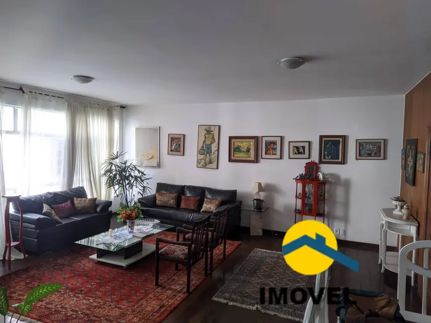 Foto 1 de Apartamento com 4 quartos à venda, 230m2 em Icaraí, Niteroi - RJ