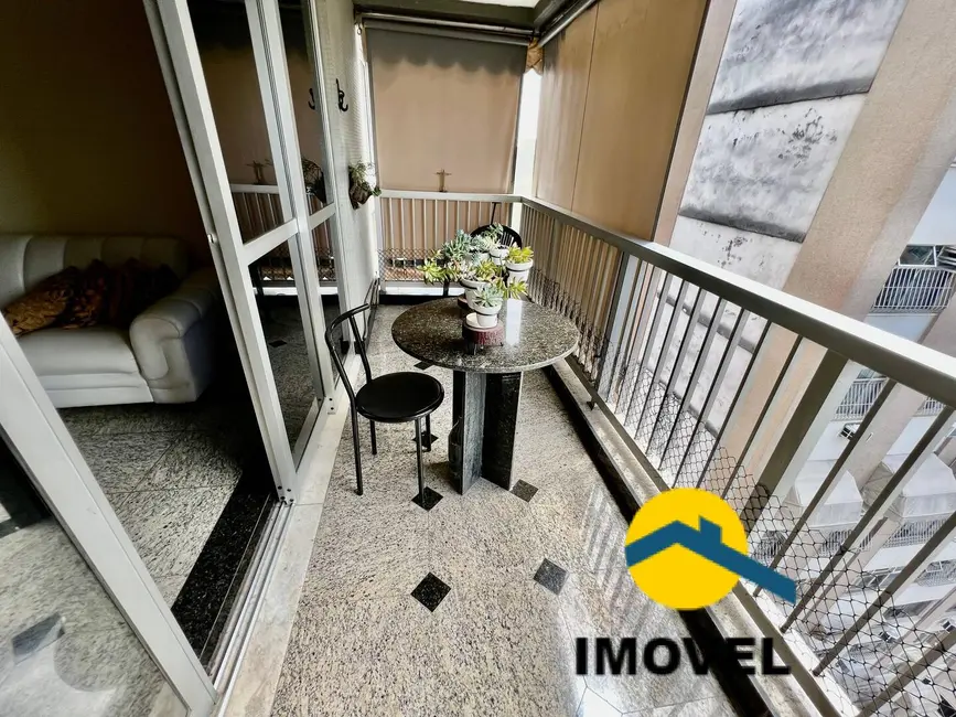 Foto 3 de Apartamento com 3 quartos à venda, 161m2 em Icaraí, Niteroi - RJ