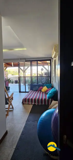 Cobertura com 4 quartos à venda, 230m2 em Santa Rosa, Niteroi - RJ - imagem 3 Foto 3 de Cobertura com 4 quartos à venda, 230m2 em Santa Rosa, Niteroi - RJ