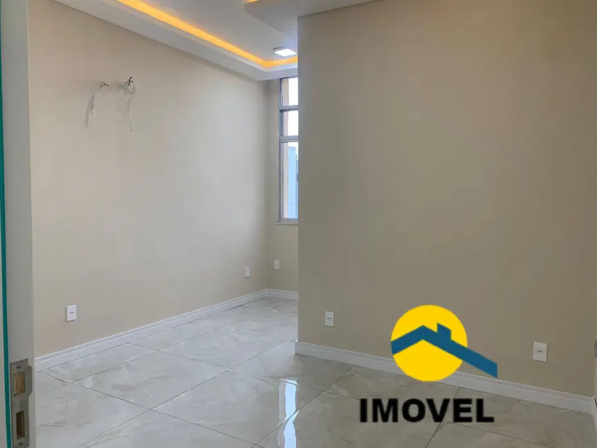 Foto 2 de Apartamento com 2 quartos à venda, 70m2 em Icaraí, Niteroi - RJ