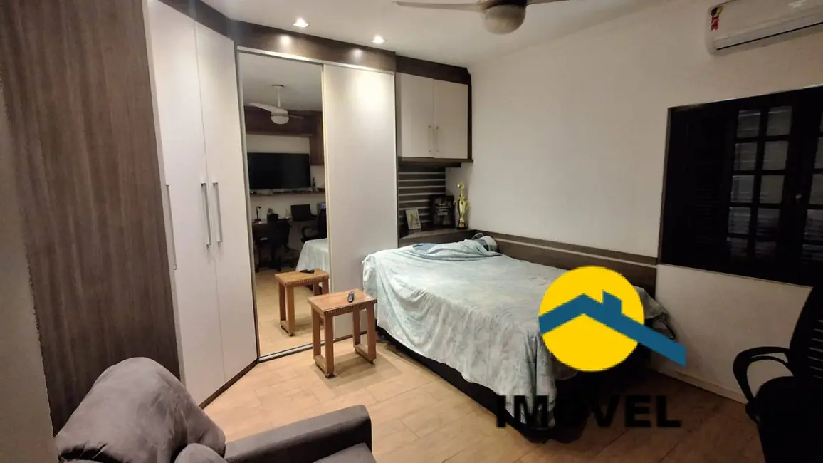 Casa com 5 quartos para alugar, 1150m2 em Itaipu, Niteroi - RJ - imagem 8 Foto 8 de Casa com 5 quartos para alugar, 1150m2 em Itaipu, Niteroi - RJ