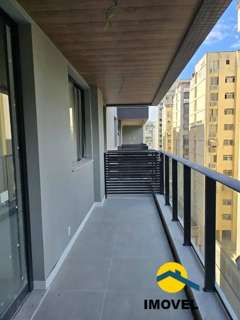 Foto 2 de Apartamento com 2 quartos à venda, 70m2 em Icaraí, Niteroi - RJ