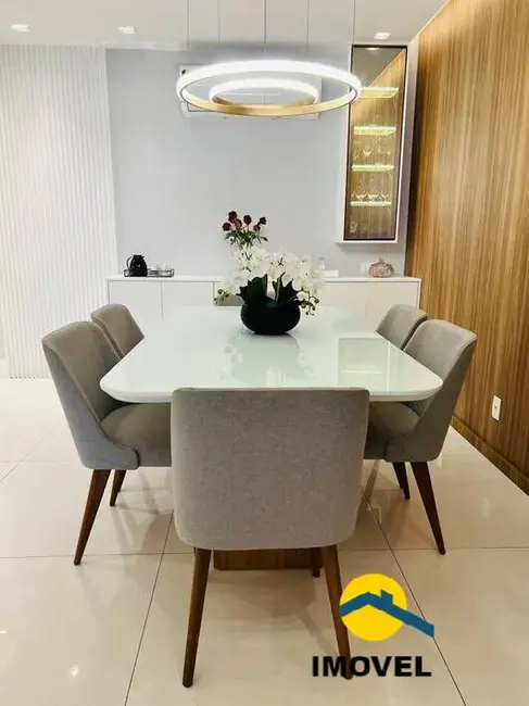 Apartamento com 3 quartos à venda, 118m2 em Icaraí, Niteroi - RJ - imagem 4 Foto 4 de Apartamento com 3 quartos à venda, 118m2 em Icaraí, Niteroi - RJ