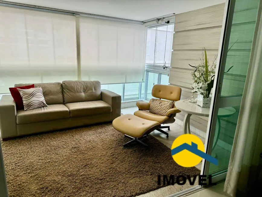 Foto 6 de Apartamento com 4 quartos à venda, 187m2 em Icaraí, Niteroi - RJ