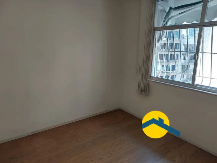 Apartamento com 3 quartos à venda, 130m2 em Icaraí, Niteroi - RJ - imagem 5 Foto 5 de Apartamento com 3 quartos à venda, 130m2 em Icaraí, Niteroi - RJ