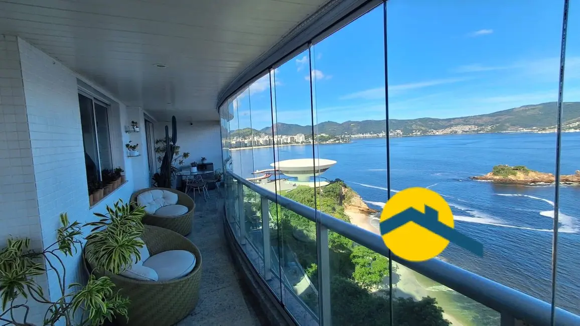 Apartamento com 4 quartos à venda, 200m2 em Boa Viagem, Niteroi - RJ - imagem 5 Foto 5 de Apartamento com 4 quartos à venda, 200m2 em Boa Viagem, Niteroi - RJ