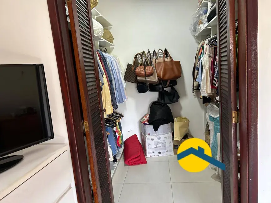 Foto 8 de Casa com 4 quartos à venda, 219m2 em Badu, Niteroi - RJ