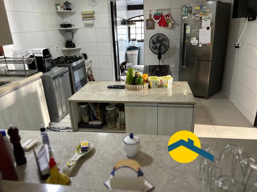 Foto 4 de Casa com 4 quartos à venda, 219m2 em Badu, Niteroi - RJ