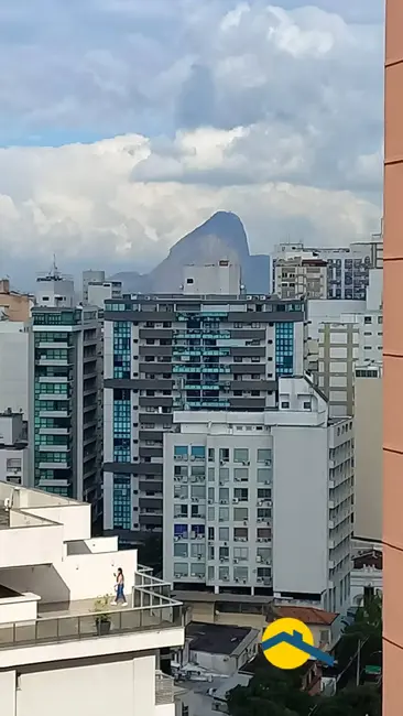 Foto 2 de Apartamento com 2 quartos à venda, 65m2 em Icaraí, Niteroi - RJ