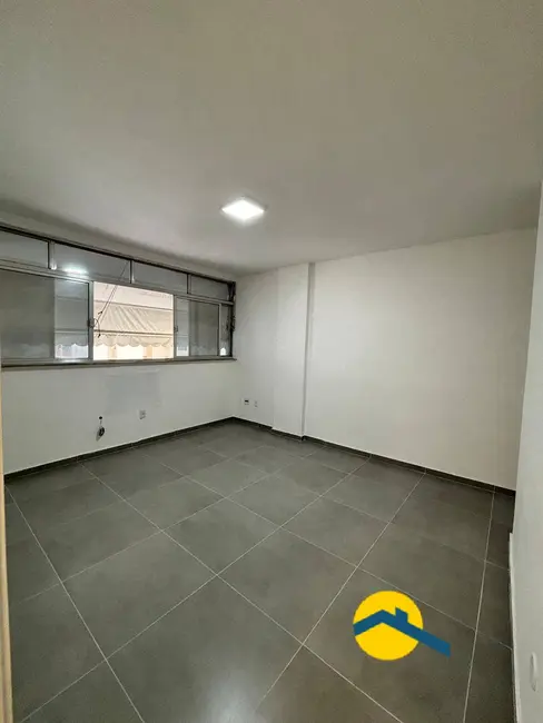 Apartamento com 2 quartos à venda, 70m2 em Icaraí, Niteroi - RJ - imagem 3 Foto 3 de Apartamento com 2 quartos à venda, 70m2 em Icaraí, Niteroi - RJ