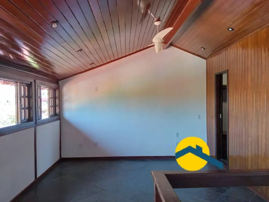 Foto 9 de Casa com 5 quartos à venda, 340m2 em Itaipu, Niteroi - RJ