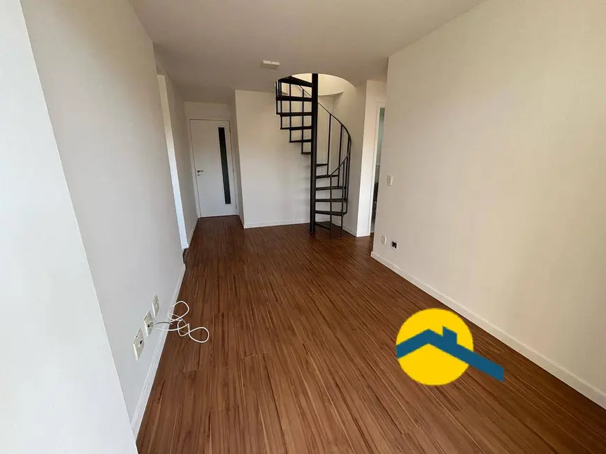 Cobertura com 2 quartos à venda, 116m2 em Maria Paula, Sao Goncalo - RJ - imagem 7 Foto 7 de Cobertura com 2 quartos à venda, 116m2 em Maria Paula, Sao Goncalo - RJ