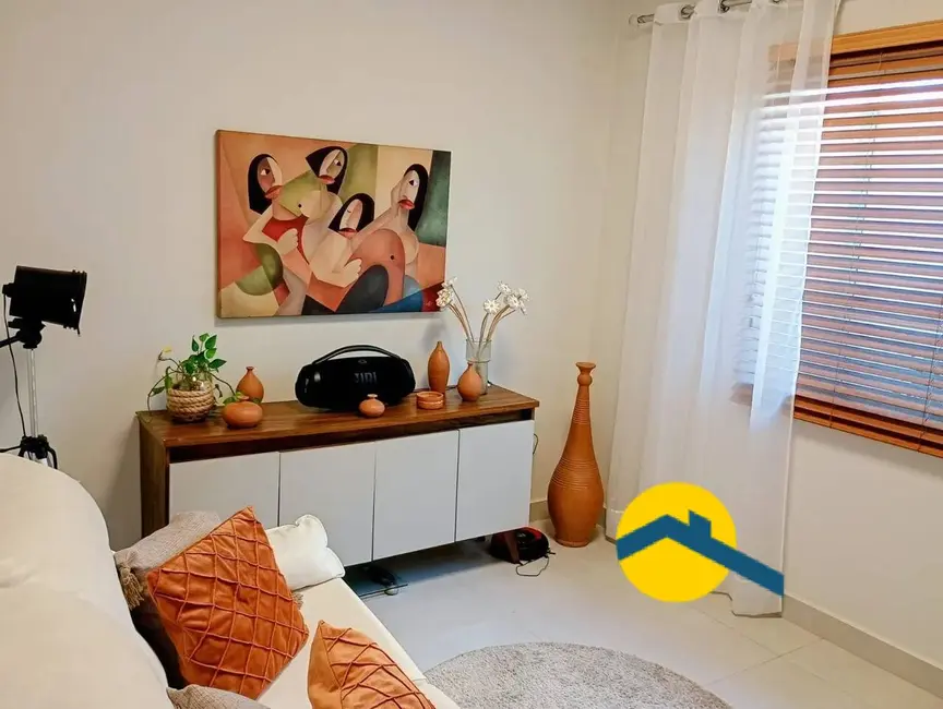 Foto 3 de Casa com 5 quartos à venda, 480m2 em Jardim Atlântico Central (Itaipuaçu), Marica - RJ