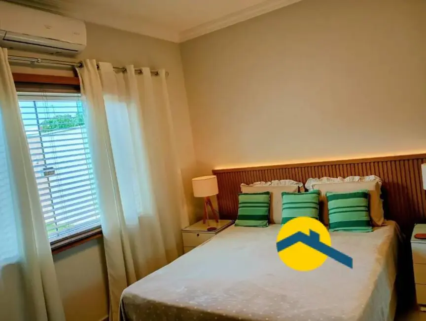 Foto 8 de Casa com 5 quartos à venda, 480m2 em Jardim Atlântico Central (Itaipuaçu), Marica - RJ