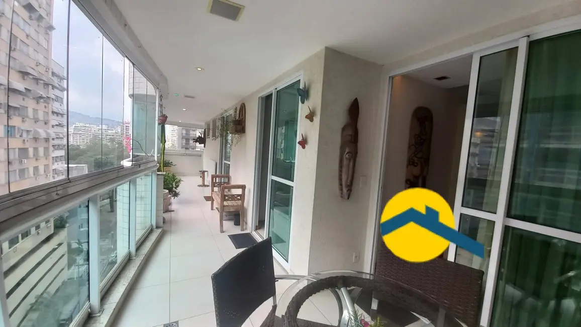 Foto 9 de Apartamento com 4 quartos à venda, 160m2 em Icaraí, Niteroi - RJ