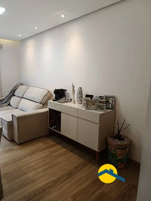 Apartamento com 3 quartos à venda, 70m2 em Rio do Ouro, Sao Goncalo - RJ - imagem 3 Foto 3 de Apartamento com 3 quartos à venda, 70m2 em Rio do Ouro, Sao Goncalo - RJ