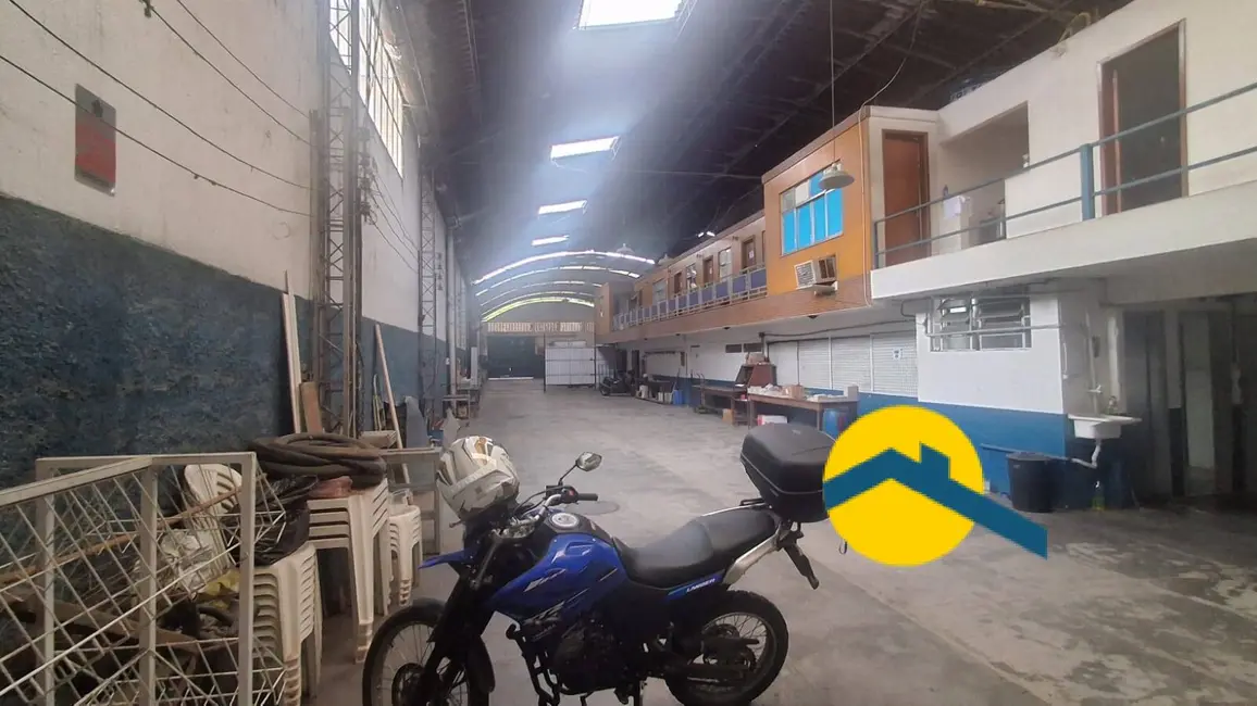 Armazém / Galpão à venda, 1056m2 em Centro, Niteroi - RJ - imagem 6 Foto 6 de Armazém / Galpão à venda, 1056m2 em Centro, Niteroi - RJ