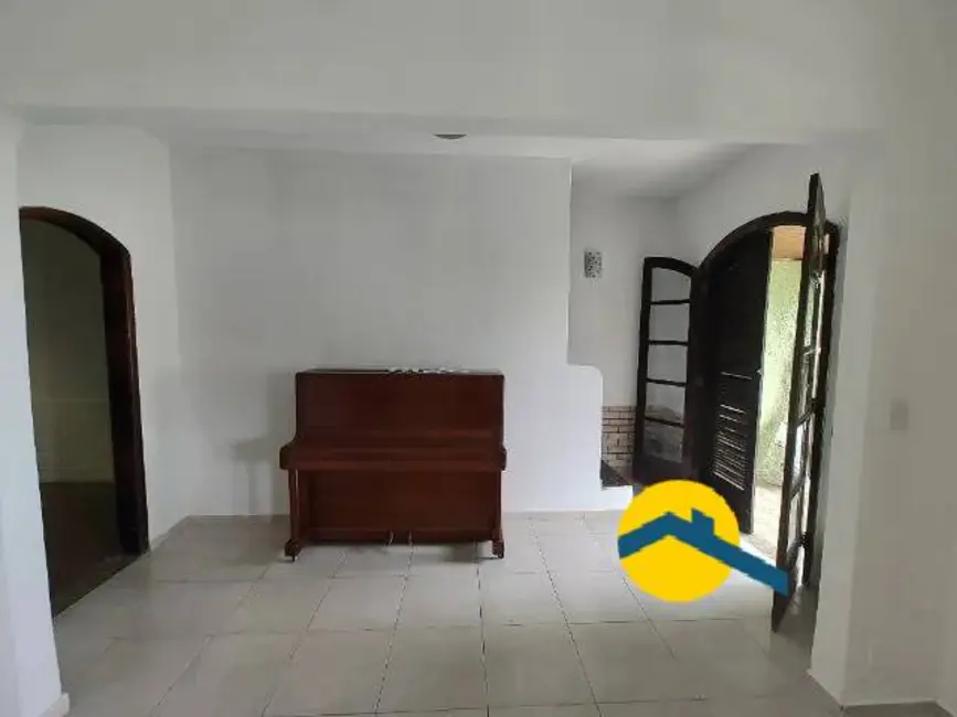 Foto 2 de Casa com 3 quartos à venda, 180m2 em São Francisco, Niteroi - RJ