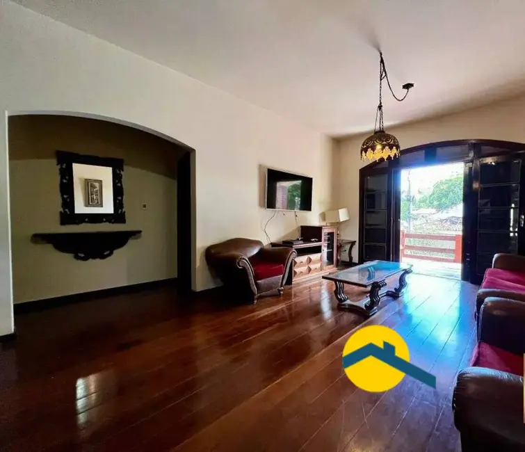 Casa com 4 quartos à venda, 195m2 em Fátima, Niteroi - RJ - imagem 1 Foto 1 de Casa com 4 quartos à venda, 195m2 em Fátima, Niteroi - RJ