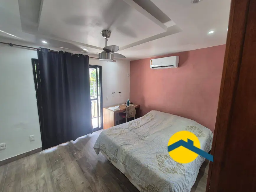 Foto 6 de Casa com 3 quartos à venda, 150m2 em Piratininga, Niteroi - RJ