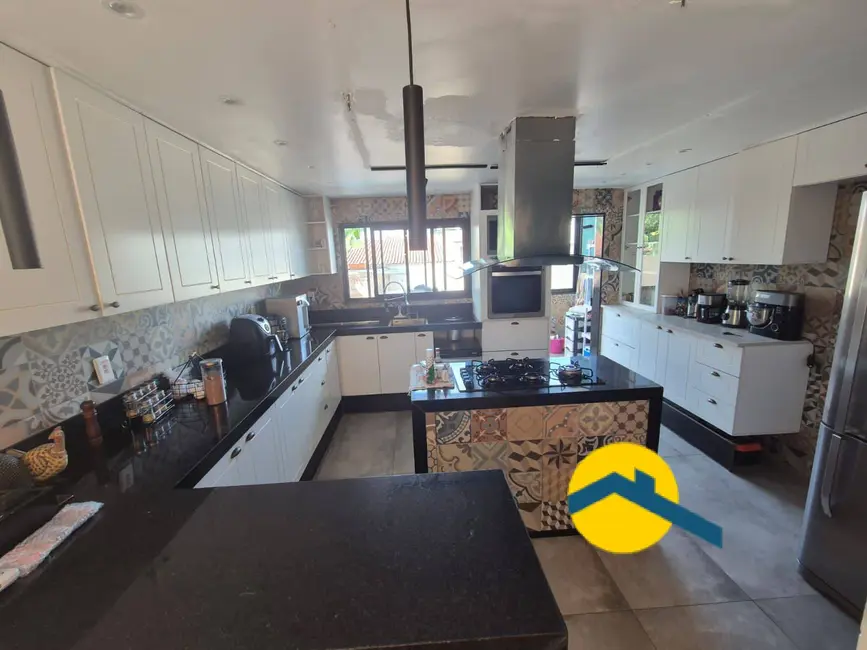 Foto 3 de Casa com 3 quartos à venda, 150m2 em Piratininga, Niteroi - RJ