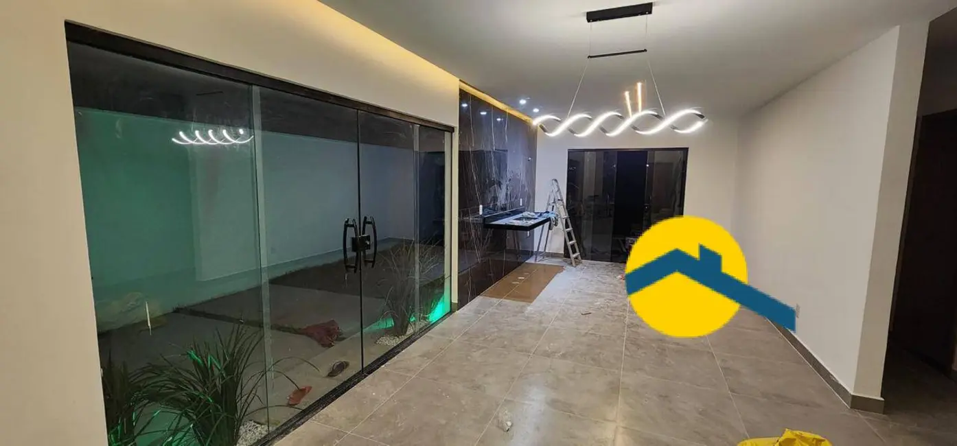 Casa com 3 quartos à venda, 102m2 em Jardim Atlântico Leste (Itaipuaçu), Marica - RJ - imagem 2 Foto 2 de Casa com 3 quartos à venda, 102m2 em Jardim Atlântico Leste (Itaipuaçu), Marica - RJ