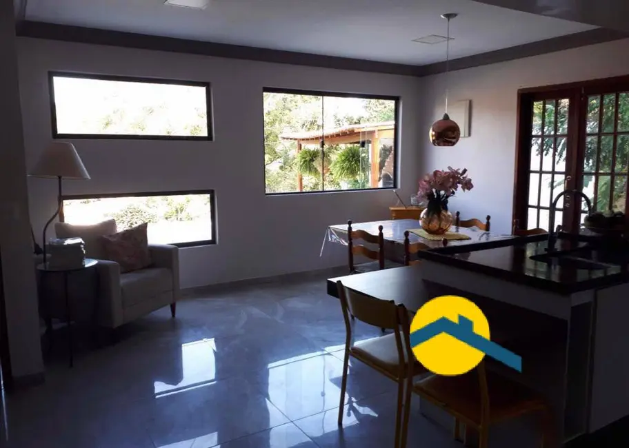 Foto 2 de Casa de Condomínio com 3 quartos à venda, 200m2 em Rio do Ouro, Niteroi - RJ