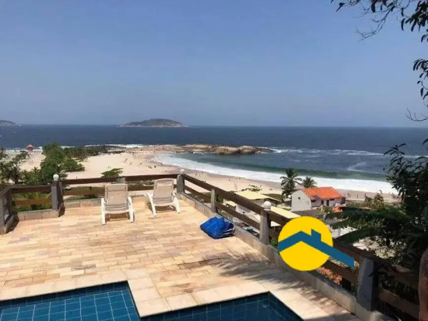 Foto 1 de Casa com 4 quartos à venda, 300m2 em Piratininga, Niteroi - RJ