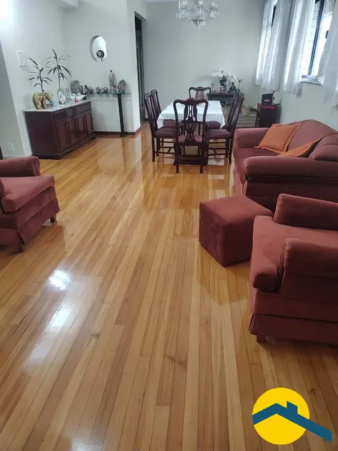 Cobertura com 4 quartos à venda, 309m2 em Icaraí, Niteroi - RJ - imagem 3 Foto 3 de Cobertura com 4 quartos à venda, 309m2 em Icaraí, Niteroi - RJ