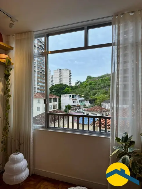 Foto 2 de Apartamento com 2 quartos à venda, 80m2 em Icaraí, Niteroi - RJ