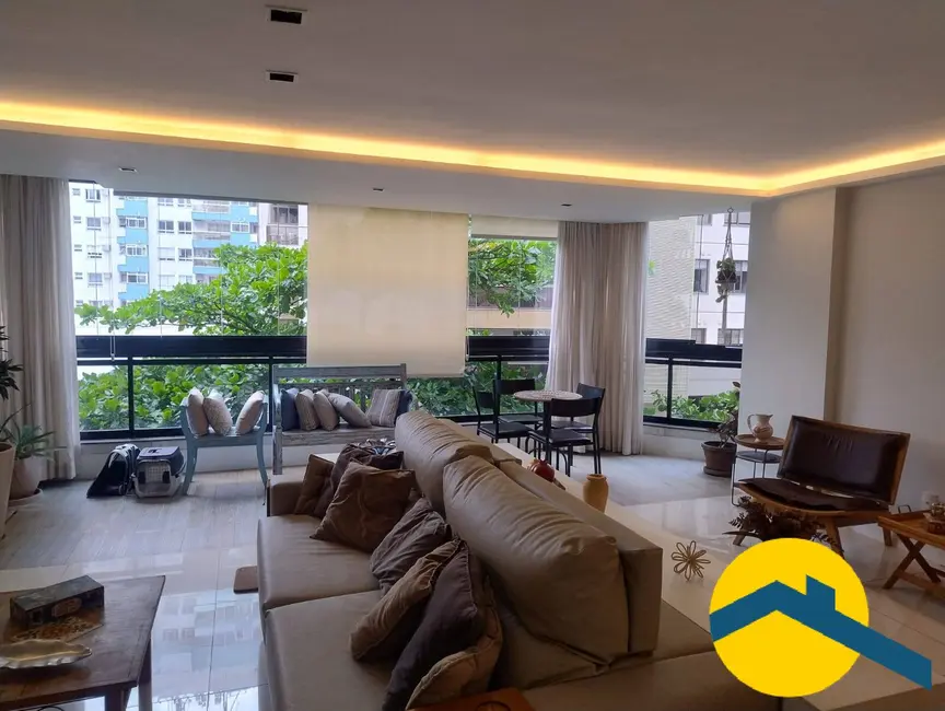 Apartamento com 4 quartos à venda, 220m2 em Icaraí, Niteroi - RJ - imagem 5 Foto 5 de Apartamento com 4 quartos à venda, 220m2 em Icaraí, Niteroi - RJ