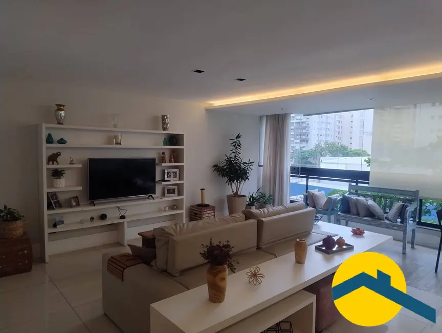 Apartamento com 4 quartos à venda, 220m2 em Icaraí, Niteroi - RJ - imagem 8 Foto 8 de Apartamento com 4 quartos à venda, 220m2 em Icaraí, Niteroi - RJ