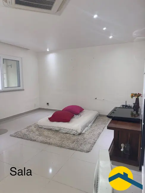 Foto 3 de Casa com 6 quartos à venda, 312m2 em Piratininga, Niteroi - RJ