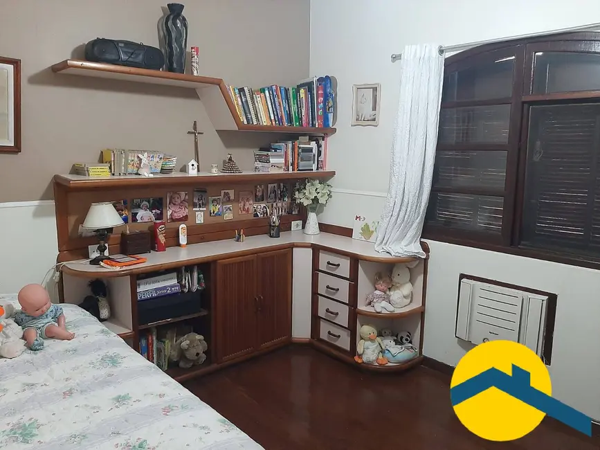 Foto 5 de Casa com 6 quartos à venda, 295m2 em Piratininga, Niteroi - RJ