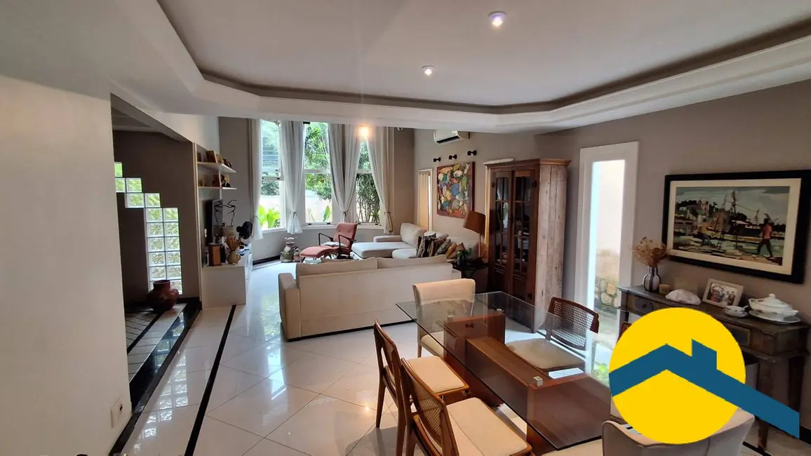 Foto 2 de Casa com 3 quartos à venda, 257m2 em Itacoatiara, Niteroi - RJ