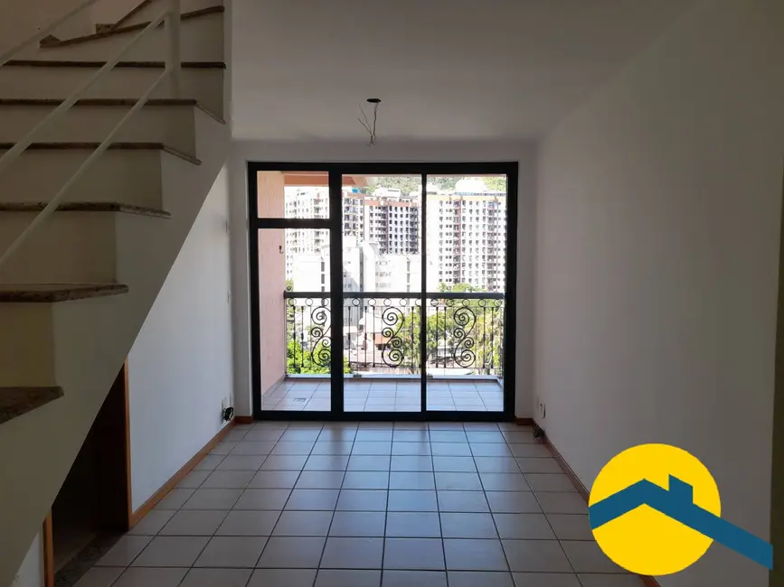 Foto 2 de Cobertura com 3 quartos à venda, 175m2 em Pe Pequeno, Niteroi - RJ