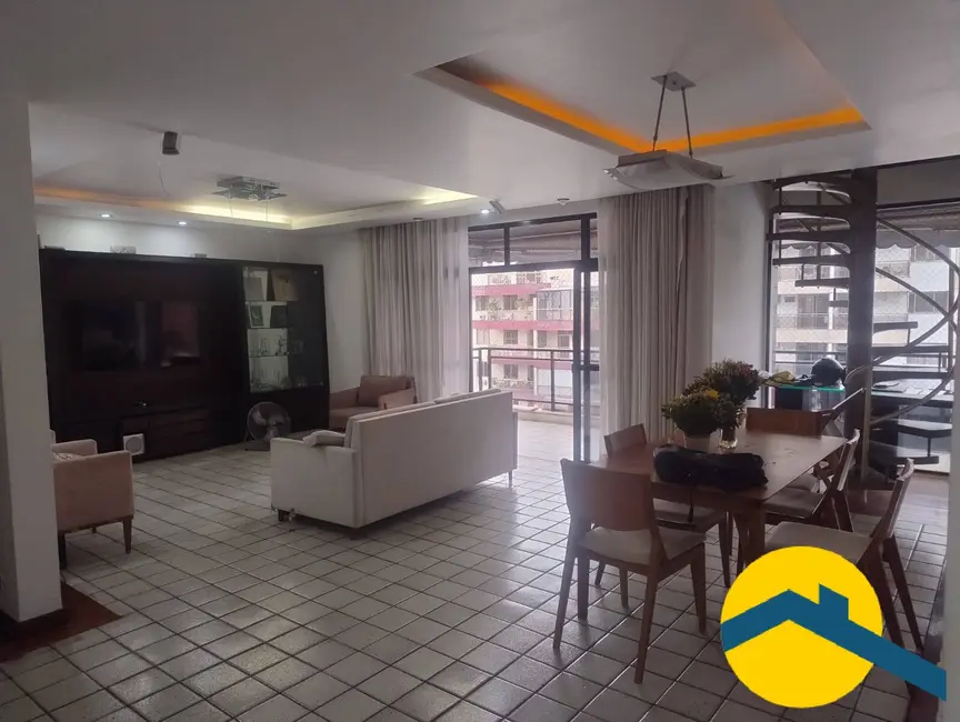 Foto 1 de Apartamento com 4 quartos à venda, 300m2 em Icaraí, Niteroi - RJ