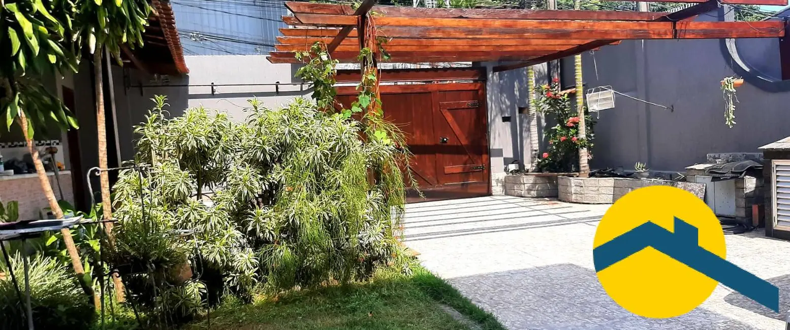 Casa com 5 quartos à venda, 185m2 em São Francisco, Niteroi - RJ - imagem 2 Foto 2 de Casa com 5 quartos à venda, 185m2 em São Francisco, Niteroi - RJ