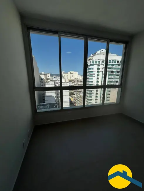 Apartamento com 3 quartos à venda, 125m2 em Icaraí, Niteroi - RJ - imagem 4 Foto 4 de Apartamento com 3 quartos à venda, 125m2 em Icaraí, Niteroi - RJ