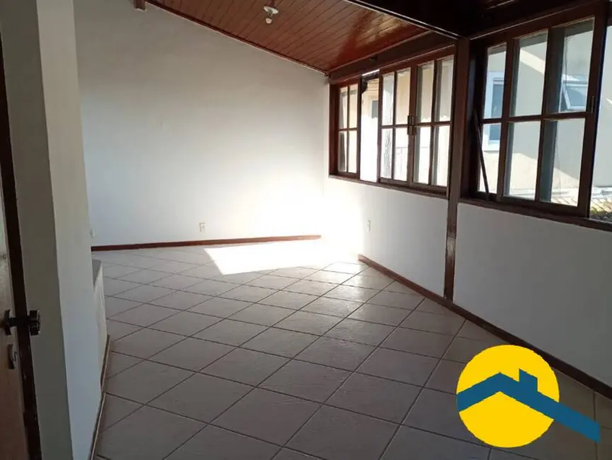 Casa com 3 quartos à venda, 195m2 em Engenho do Mato, Niteroi - RJ - imagem 9 Foto 9 de Casa com 3 quartos à venda, 195m2 em Engenho do Mato, Niteroi - RJ