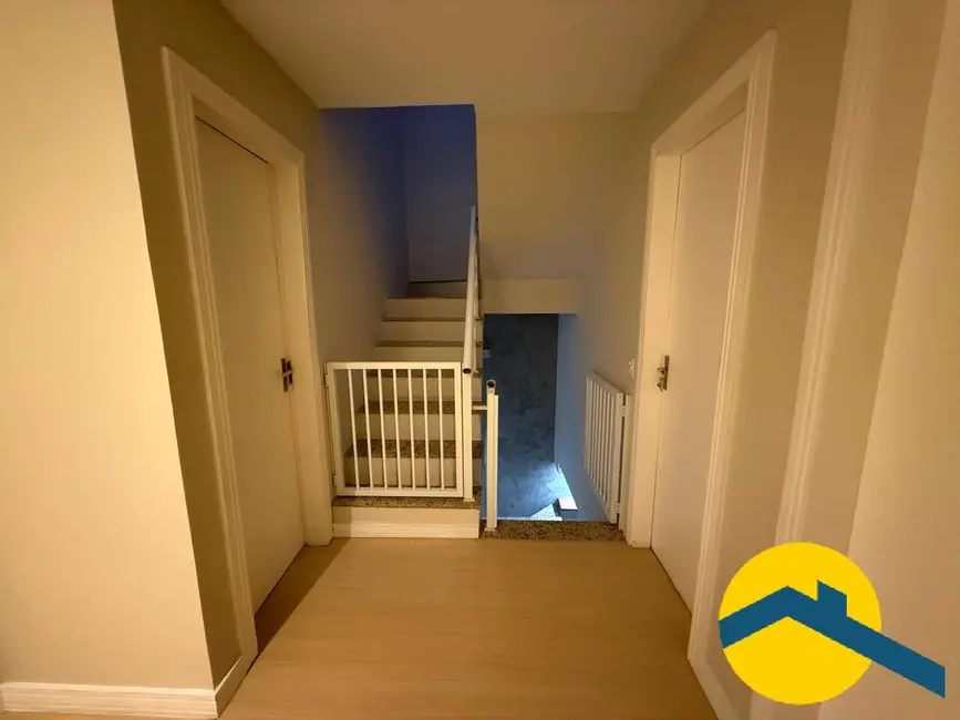 Foto 4 de Casa de Condomínio com 4 quartos à venda, 190m2 em Arsenal, Sao Goncalo - RJ