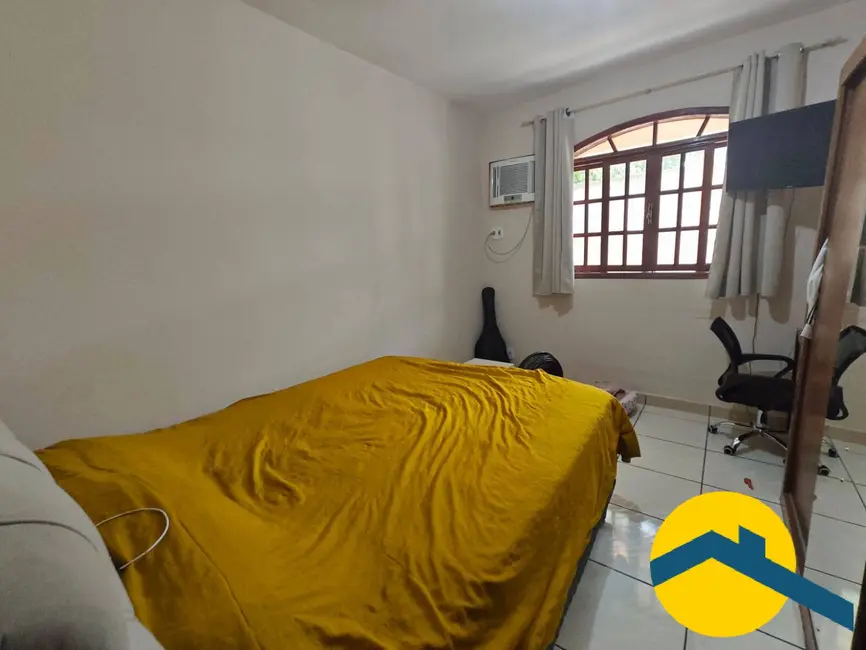 Foto 2 de Casa com 2 quartos à venda, 180m2 em Centro (Manilha), Itaborai - RJ