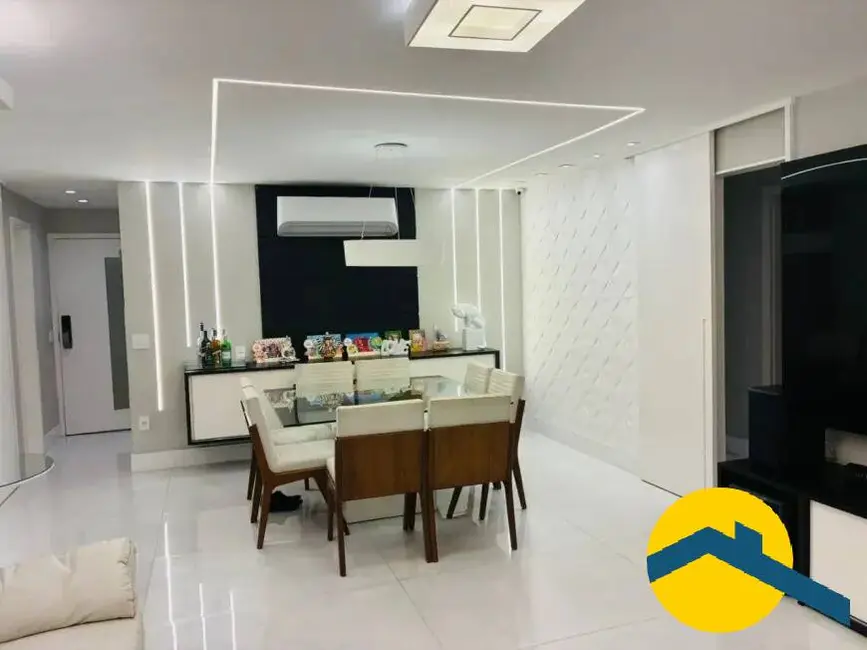 Cobertura com 3 quartos à venda, 240m2 em Santa Rosa, Niteroi - RJ - imagem 1 Foto 1 de Cobertura com 3 quartos à venda, 240m2 em Santa Rosa, Niteroi - RJ