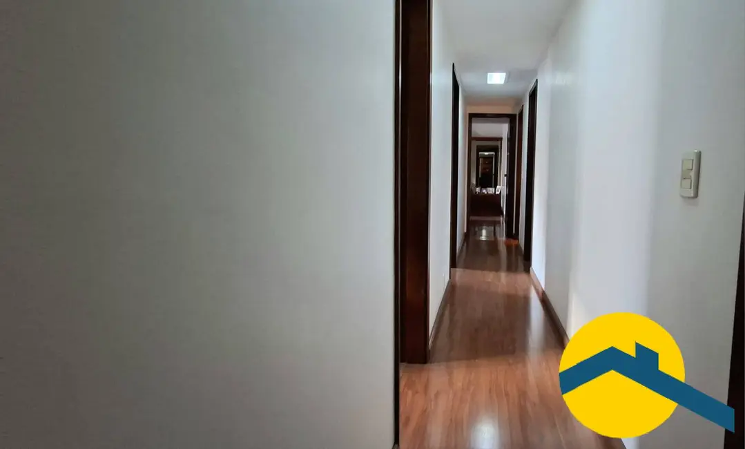Foto 9 de Apartamento com 4 quartos à venda, 198m2 em Icaraí, Niteroi - RJ