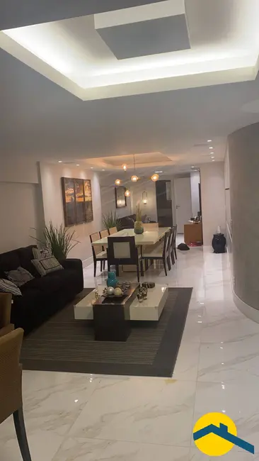 Foto 3 de Apartamento com 4 quartos à venda, 220m2 em Icaraí, Niteroi - RJ