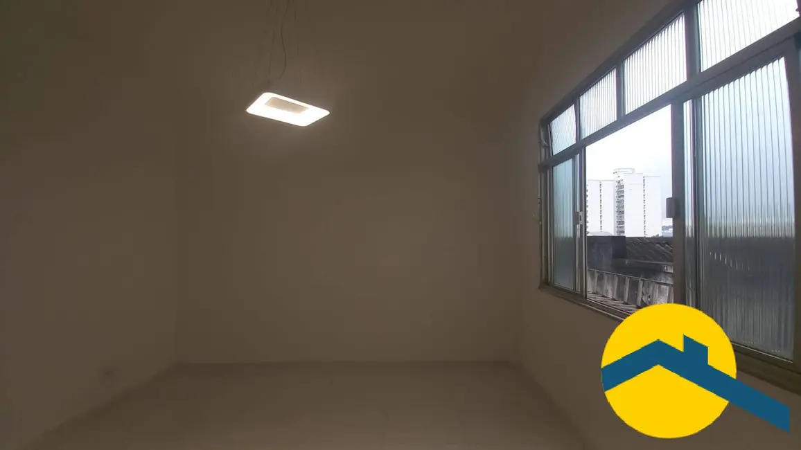 Apartamento com 2 quartos à venda, 68m2 em Centro, Niteroi - RJ - imagem 4 Foto 4 de Apartamento com 2 quartos à venda, 68m2 em Centro, Niteroi - RJ